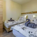 Mobile Superior-10 By Interhome Ferienhaus Pula