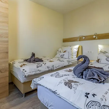 Mobile Superior-10 By Interhome Prázdninový dům Pula